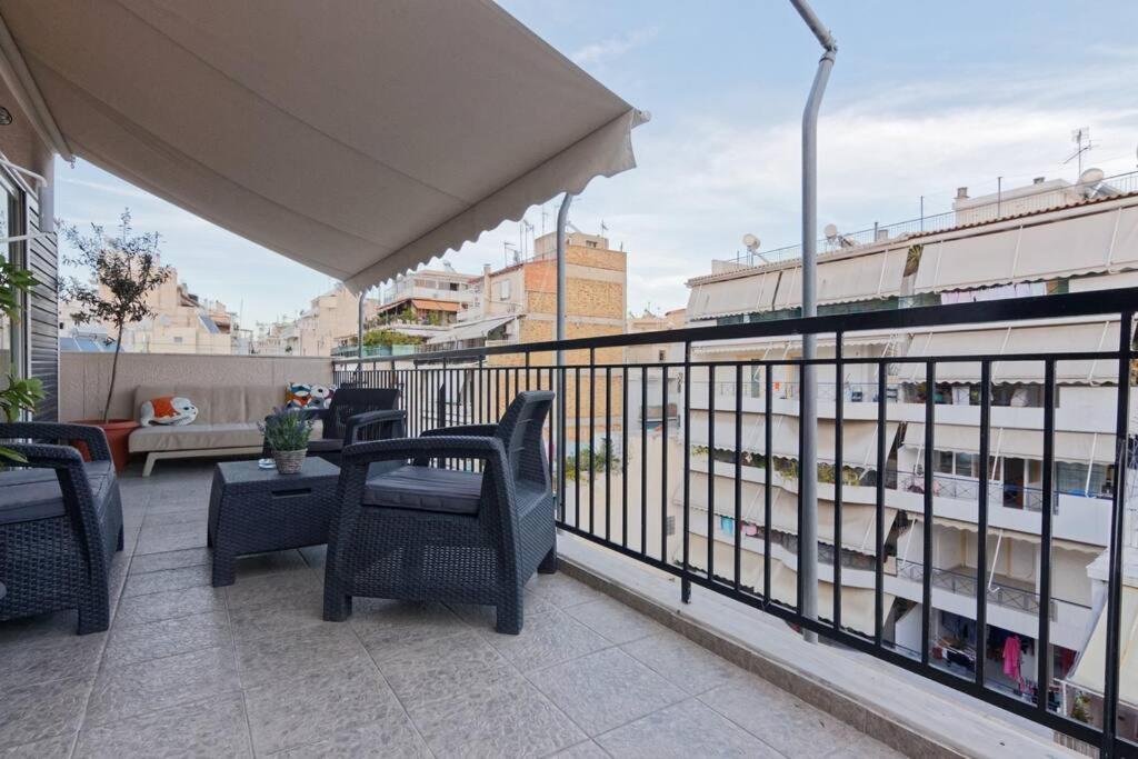 Appartement Big Terrace Near Metro And Athens Center Extérieur photo