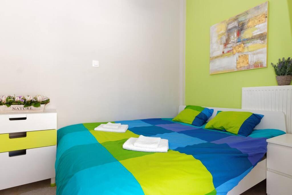 Appartement Big Terrace Near Metro And Athens Center Extérieur photo